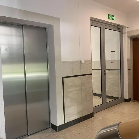 Apartment Sarmacka P&o Serviced 2 Bedrooms
