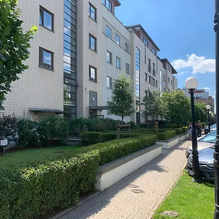 Sarmacka P&o Serviced 2 Bedrooms Apartment